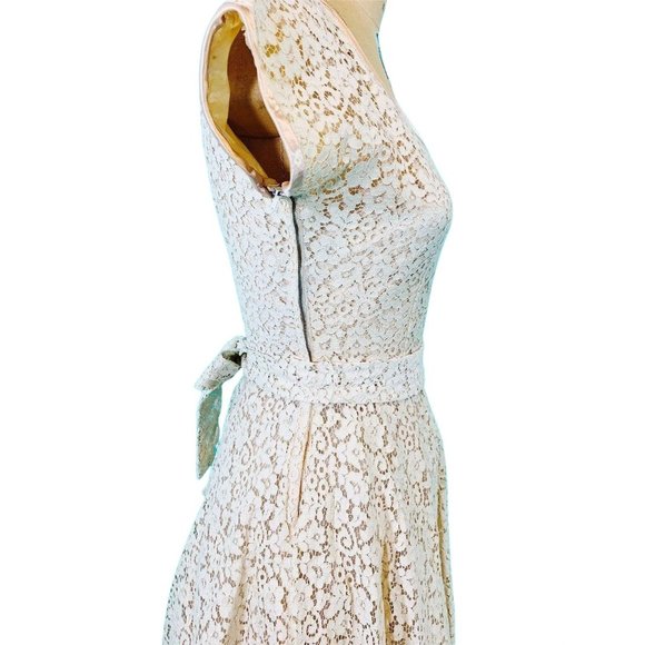 Vintage 1950s Cream Lace Dress Scoop Neck Cocktail Fit N Flare | W 25" - Picture 5 of 8